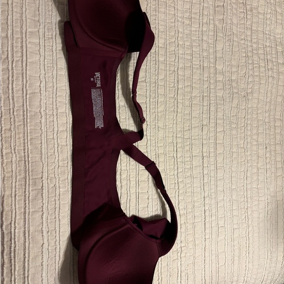 Victoria’s Secret Sports Bra 36DD - Picture 5 of 6